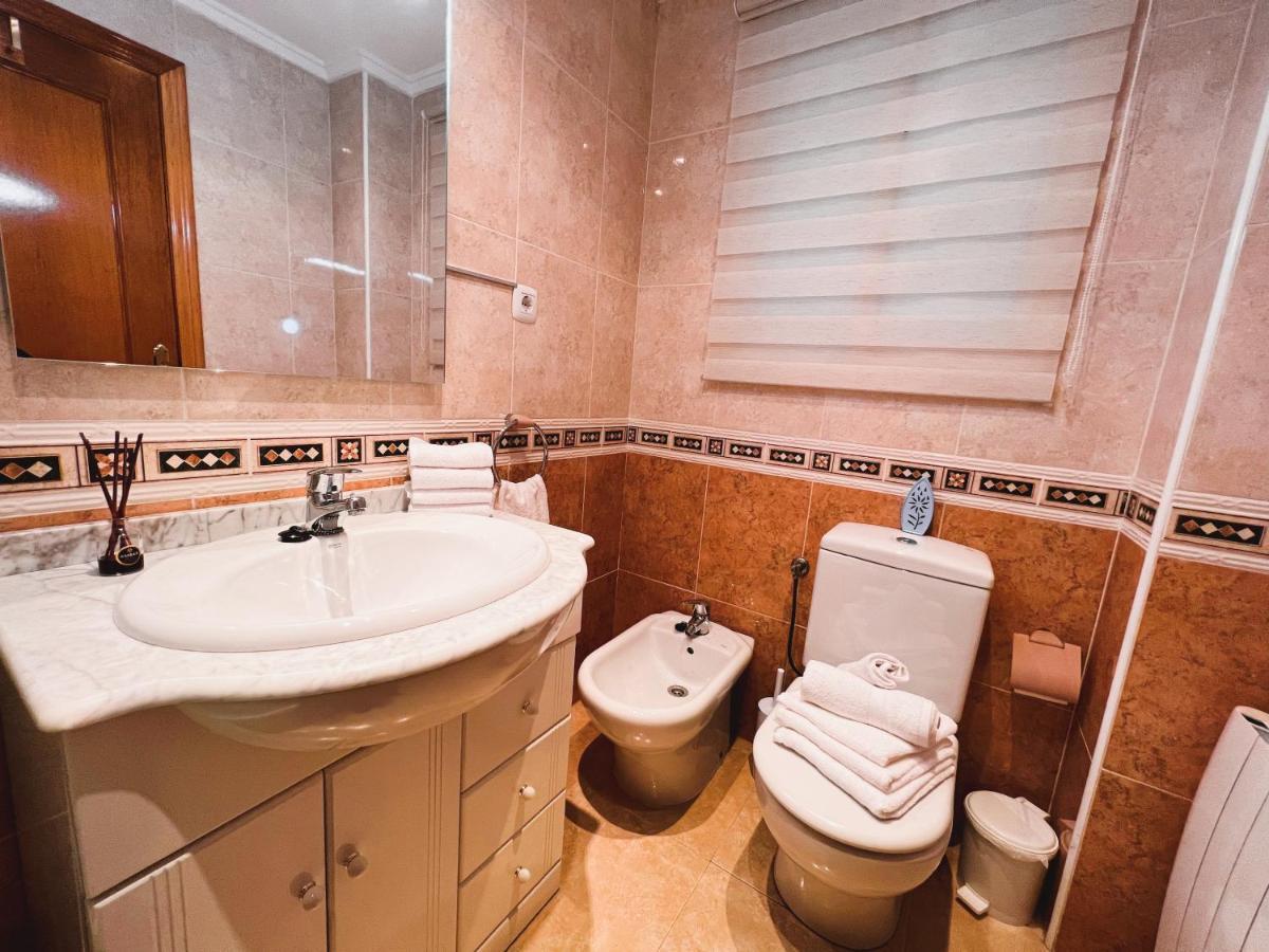 Holiday Suite Fragata Торрев'єха Екстер'єр фото